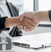 Acusadas de mais de 100 crimes agente imobili&aacute;ria e solicitadoras detidas no Algarve