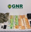 GNR det&eacute;m traficante de droga em Lagos