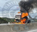 Camião incendiou-se na Via do Infante 