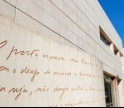 Intelig&ecirc;ncia Artificial nos processos de escrita e tradu&ccedil;&atilde;o em debate na Biblioteca de Faro  