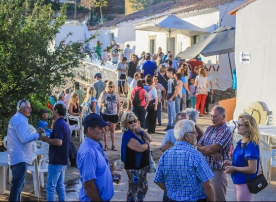 Loulé: Sítio da Fornalha com 3 habitantes organiza festa com música e gastronomia serrana