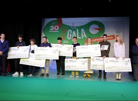 I Gala da Juventude de Albufeira reconheceu talento e esforço dos jovens do concelho