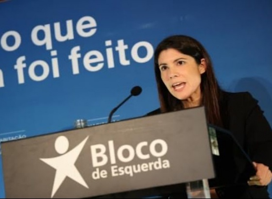 Mariana Mortágua veio ao Algarve falar do peso do turismo na economia e da crise da habitação