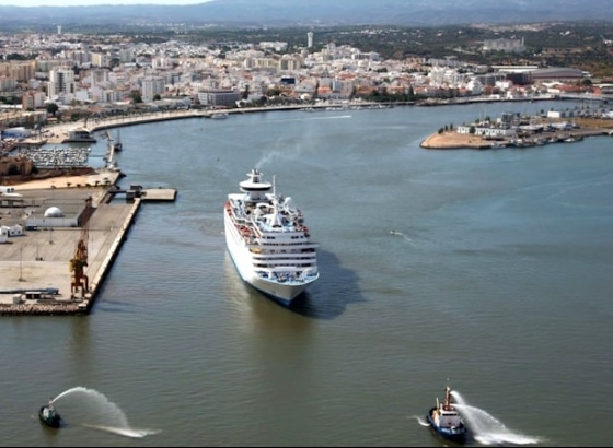 Porto de Portimão recebe 23 escalas de navios de cruzeiro entre abril e maio