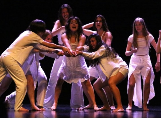 Momentos marcantes do 25 de Abril para ver na Mostra de Teatro de Portimão