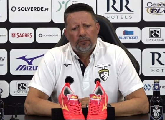 Paulo Sérgio sente Portimonense sem ansiedade antes de partida crucial em Faro