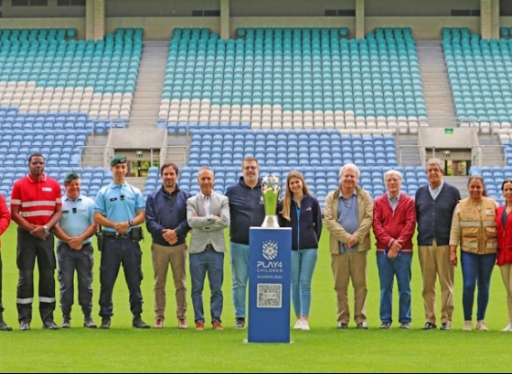 Estádio Algarve com futebol solidário para apoiar crianças desfavorecidas  