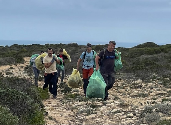 Falésias de Sagres voltam a ser alvo de uma ação de limpeza 