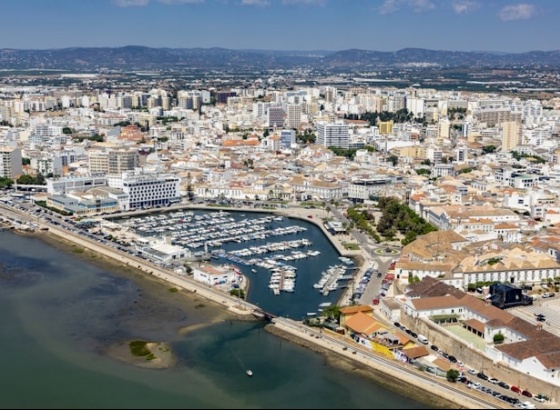 Alteração ao projeto de requalificação de estaleiro naval em Faro em consulta pública
