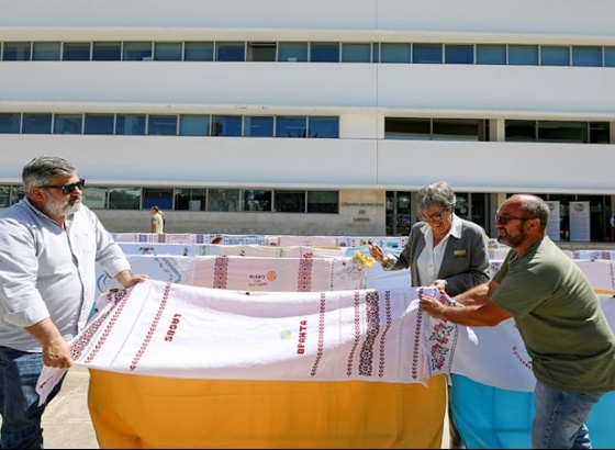 Lagos e Ucrânia unidos por bordados tradicionais