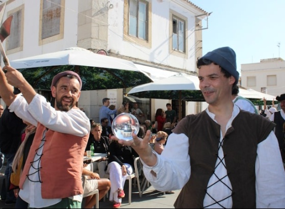 Festival Setecentista de Vila Real de Stº António desfilou perante milhares de visitantes  