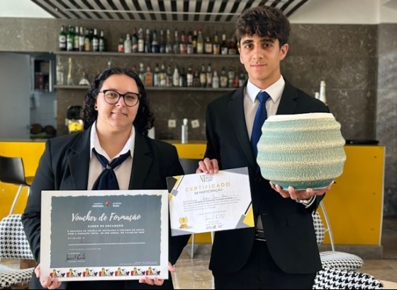 Aluno da Escola de Hotelaria e Turismo do Algarve vence festival de cocktails
