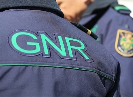 Dois militares da GNR de Tavira detidos pela suspeita de "condutas graves" 