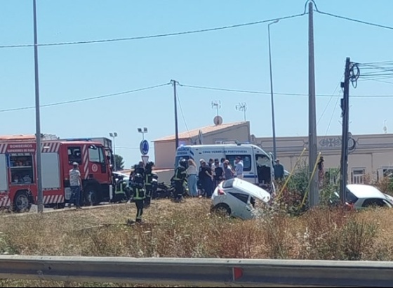 Colisão entre Faro e Olhão com dois feridos 