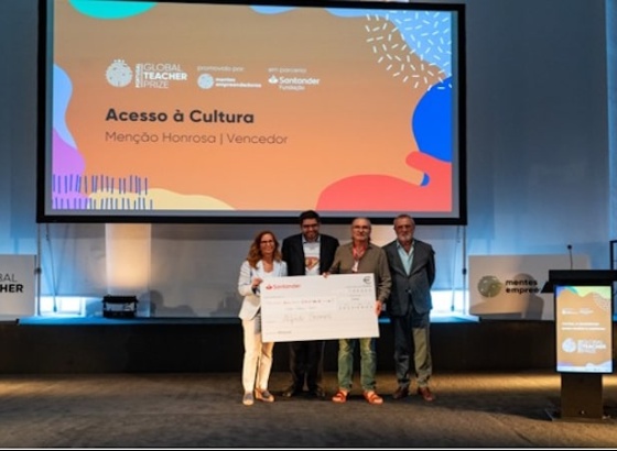 Professor de Portimão recebe menção honrosa do Global Teacher Prize Portugal