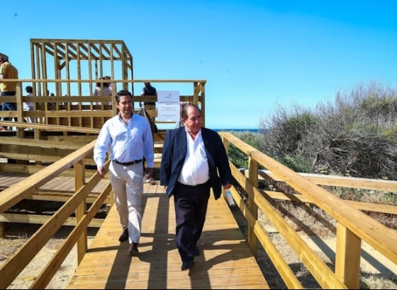 Albufeira inaugurou miradouro da Praia do Castelo