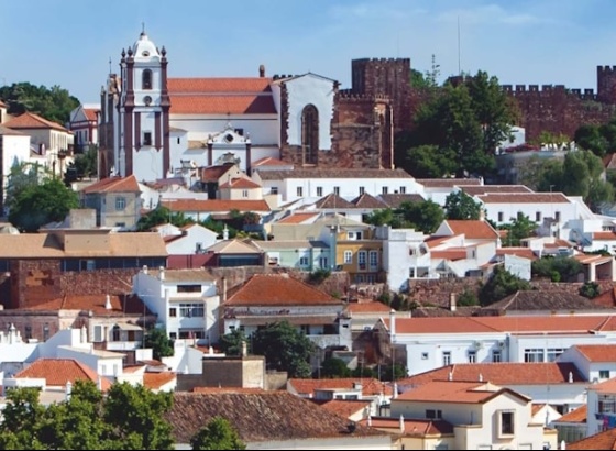 Teatro Mascarenhas Gregório apresenta melhores obras de António Vasconcelos Lopes