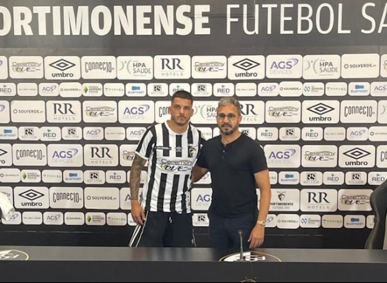 Diogo Casimiro e Mesaque Dju são os primeiros reforços do Portimonense