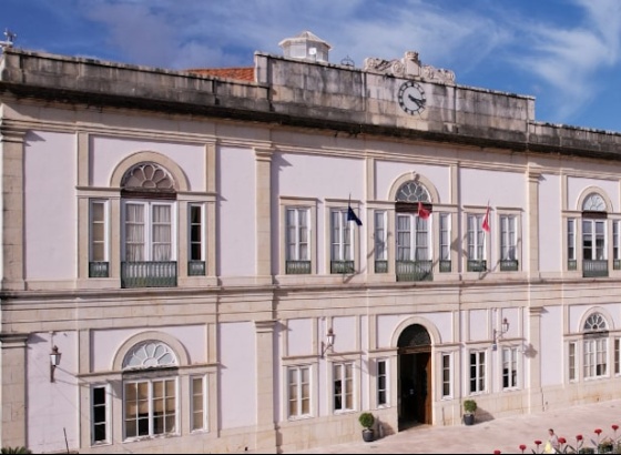 Serviços municipais de Silves encerrados no próximo dia 20
