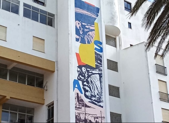 Inaugurado mural na Praia da Luz em homenagem ao arquiteto José Veloso