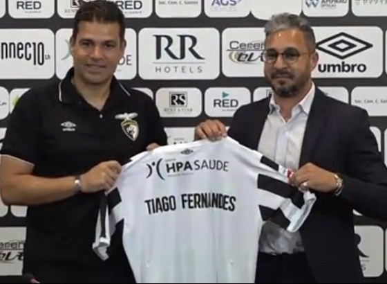 Treinador Tiago Fernandes quer Portimonense “no pelotão da frente” da II Liga