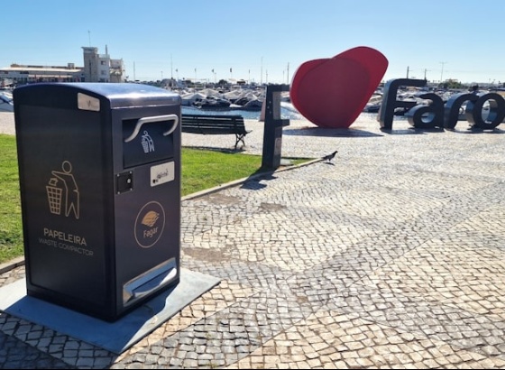 Instaladas papeleiras inteligentes em diversos pontos do concelho de Faro