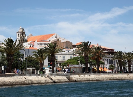 Novo hotel de cinco estrelas vai ser construído na Meia Praia em Lagos