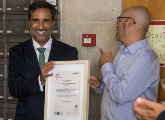 Ambifaro conquista pela primeira vez certificação ambiental e renova a de qualidade