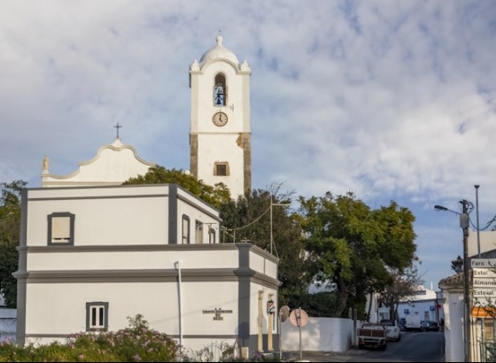 Igreja de Santa Bárbara de Nexe em vias de ser classificada Monumento de Interesse Público