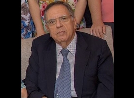 Município de Faro expressa "profundo pesar" pelo falecimento do economista José Zeferino