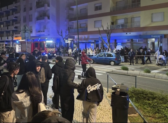 Jovem atropelada em passadeira pr&oacute;xima de escola em Olh&atilde;o 