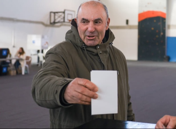 Presidenciais: Humberto Correia exerceu direito de voto em Olh&atilde;o 