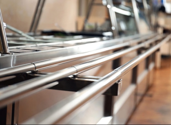 Olh&atilde;o: Peti&ccedil;&atilde;o apela &agrave; melhoria das refei&ccedil;&otilde;es escolares - C&acirc;mara garante acompanhamento