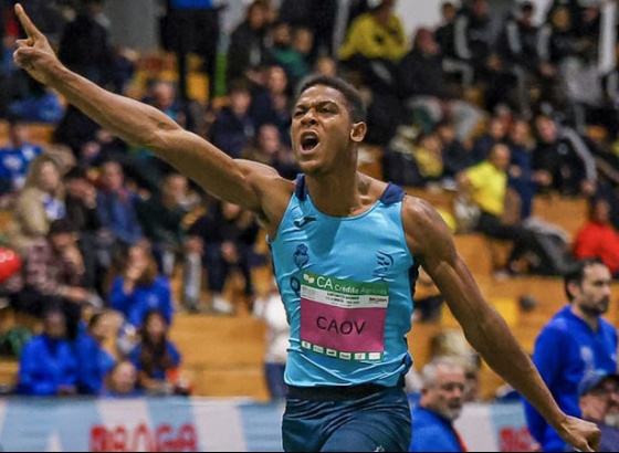 Algarvio Usumane Djumo conquista 1&ordm; lugar nos 60m barreiras e Ol&iacute;mpico Vianense sobe &agrave; 1&ordf; divis&atilde;o