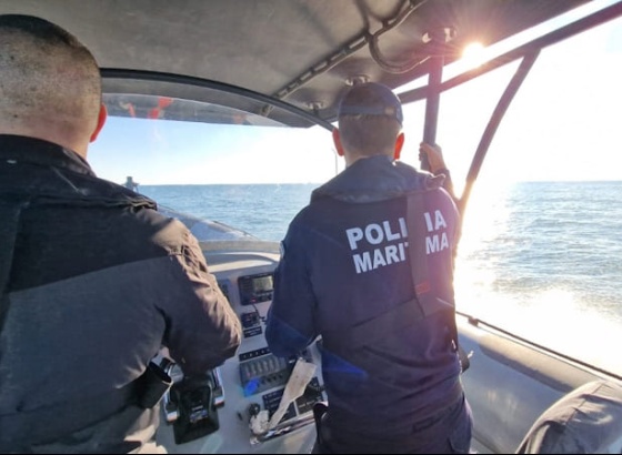 Buscas por jovem turista desaparecido na praia da Arrifana retomadas na sexta-feira