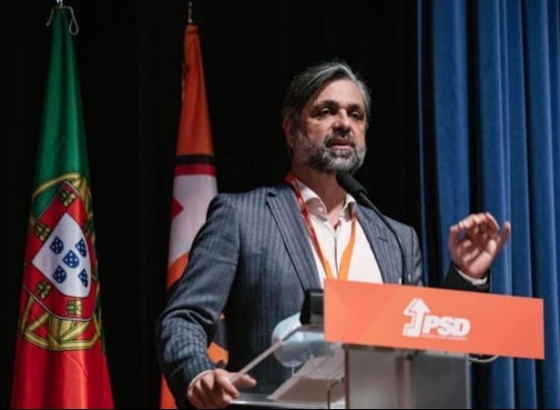 Crist&oacute;v&atilde;o Norte reeleito presidente da distrital do PSD do Algarve