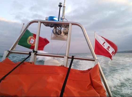 Esta&ccedil;&atilde;o Salva-vidas de Tavira resgata duas pessoas em Cacela Velha