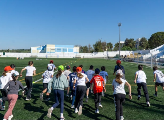 Jovens celebraram esp&iacute;rito ol&iacute;mpico na final concelhia dos Jogos de Quelfes