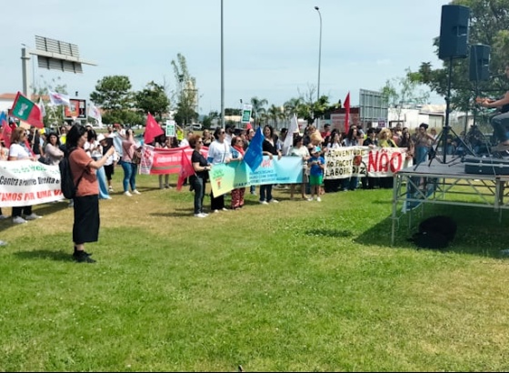 Manifesta&ccedil;&atilde;o do 1.&ordm; de Maio em Faro contra o pacote laboral 