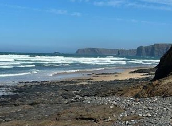 C&acirc;mara de Aljezur trava novas licen&ccedil;as de surf face &agrave; eros&atilde;o das praias