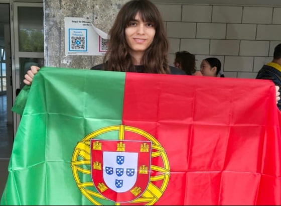 Jovem de Olh&atilde;o representa Portugal na Olimp&iacute;ada Europeia Feminina de Inform&aacute;tica 2026