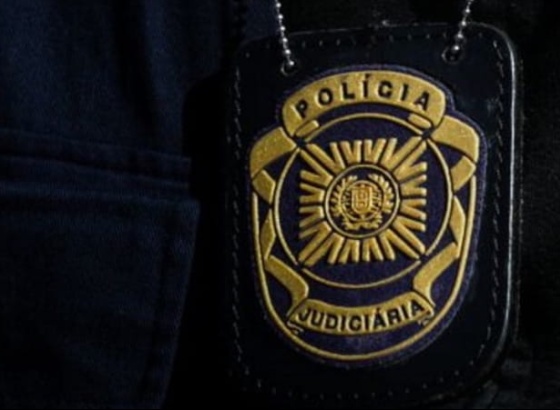 Professor detido por suspeitas de abusar sexualmente de aluna de 15 anos em Loul&eacute;