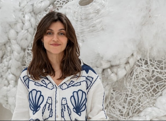 AlgarveShopping recebe instala&ccedil;&atilde;o art&iacute;stica de Vanessa Barrag&atilde;o criada a partir de 20 mil sacos de pl&aacute;stico