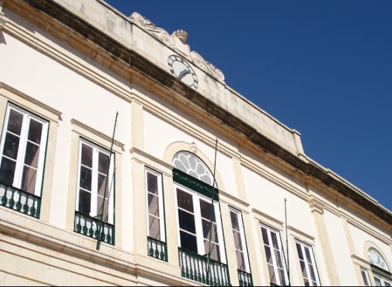 C&acirc;mara de Silves abre candidaturas para apoios &agrave;s institui&ccedil;&otilde;es do concelho