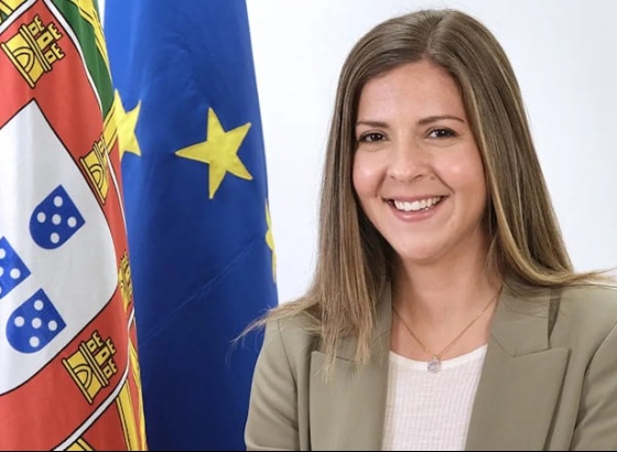 Ministra da Cultura distingue L&iacute;dia Jorge em Loul&eacute; com passagens por Tavira e Faro    