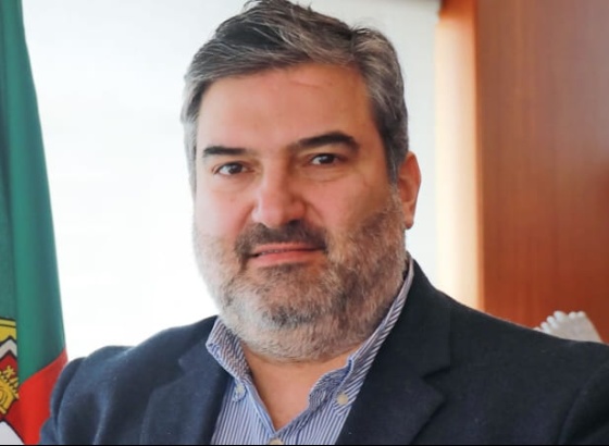 Hugo Pereira candidata-se &agrave; lideran&ccedil;a do PS Algarve 