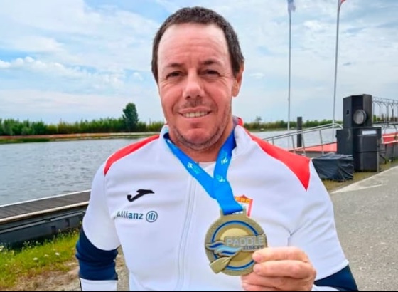 C&acirc;mara de Lagoa felicita atletas do Kayak Clube Castores do Arade pelos resultados alcan&ccedil;ados