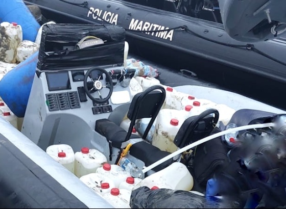 Quatro detidos ap&oacute;s interce&ccedil;&atilde;o de embarca&ccedil;&atilde;o de alta velocidade no sotavento algarvio