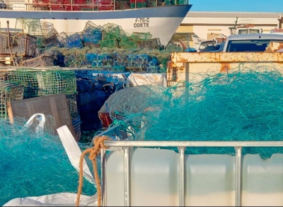 Mais de 8 toneladas de redes de pesca recolhidas nos portos de Olh&atilde;o e Quarteira