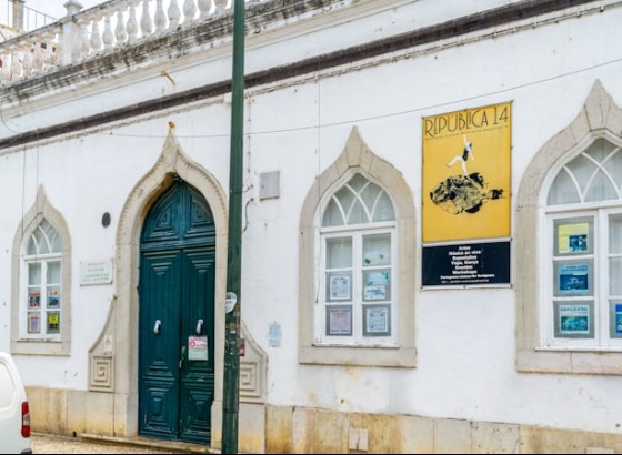 Edif&iacute;cio hist&oacute;rico de Olh&atilde;o classificado como Im&oacute;vel de Interesse Municipal